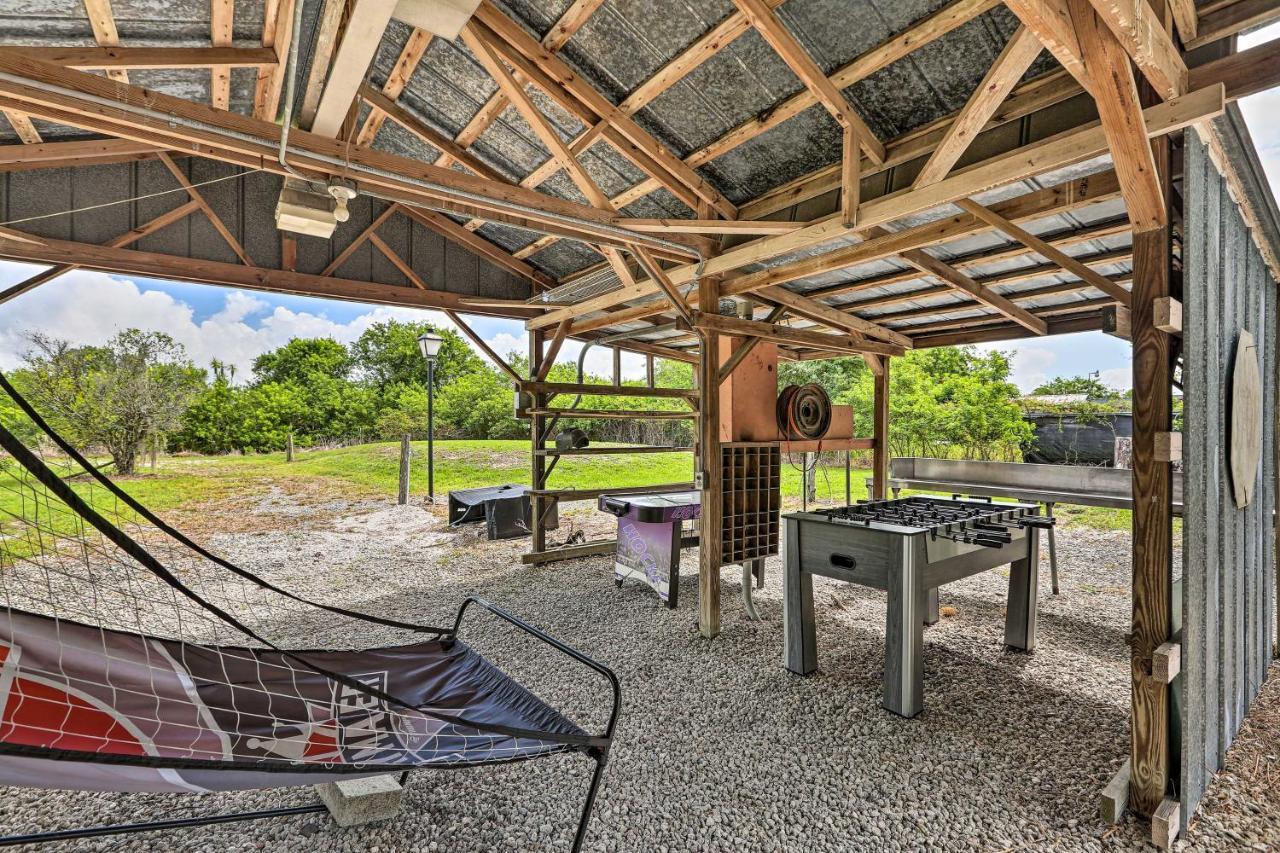 Authentic Clewiston Home With Outdoor Game Room Dış mekan fotoğraf